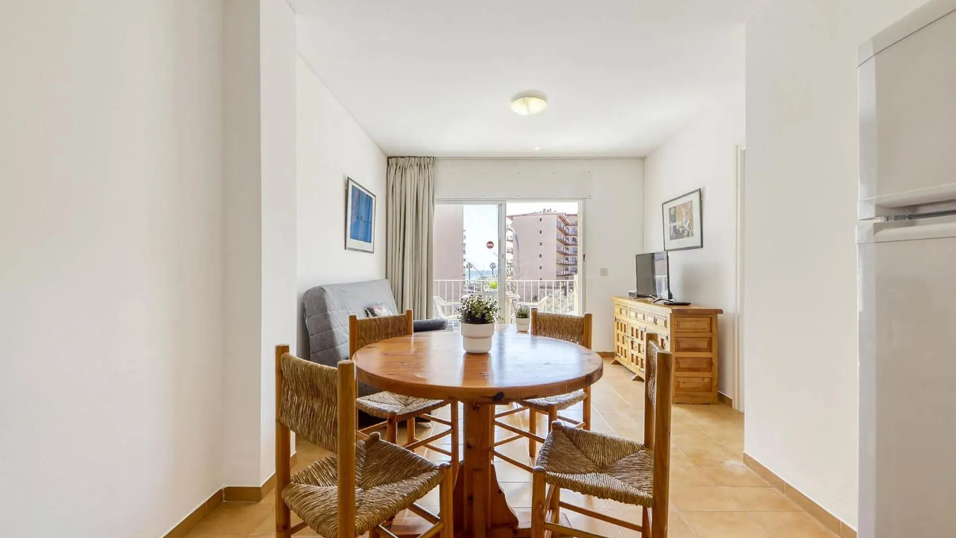 Apartment Mismar-9 By Interhome Ρόζες 0*,